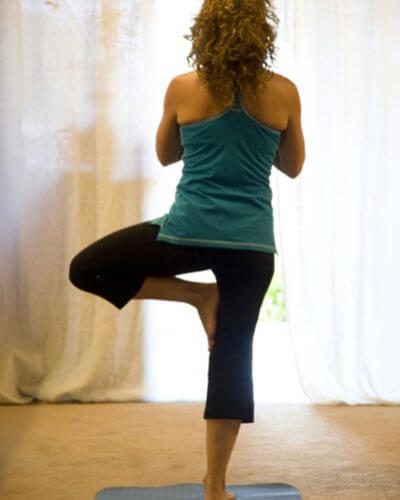 silhouette-woman-leg-standing-sitting-exercise-1344434-pxhere.com_-p2kk90j1o6sp75m5miz3awlemlmw6qfas2klzsee88